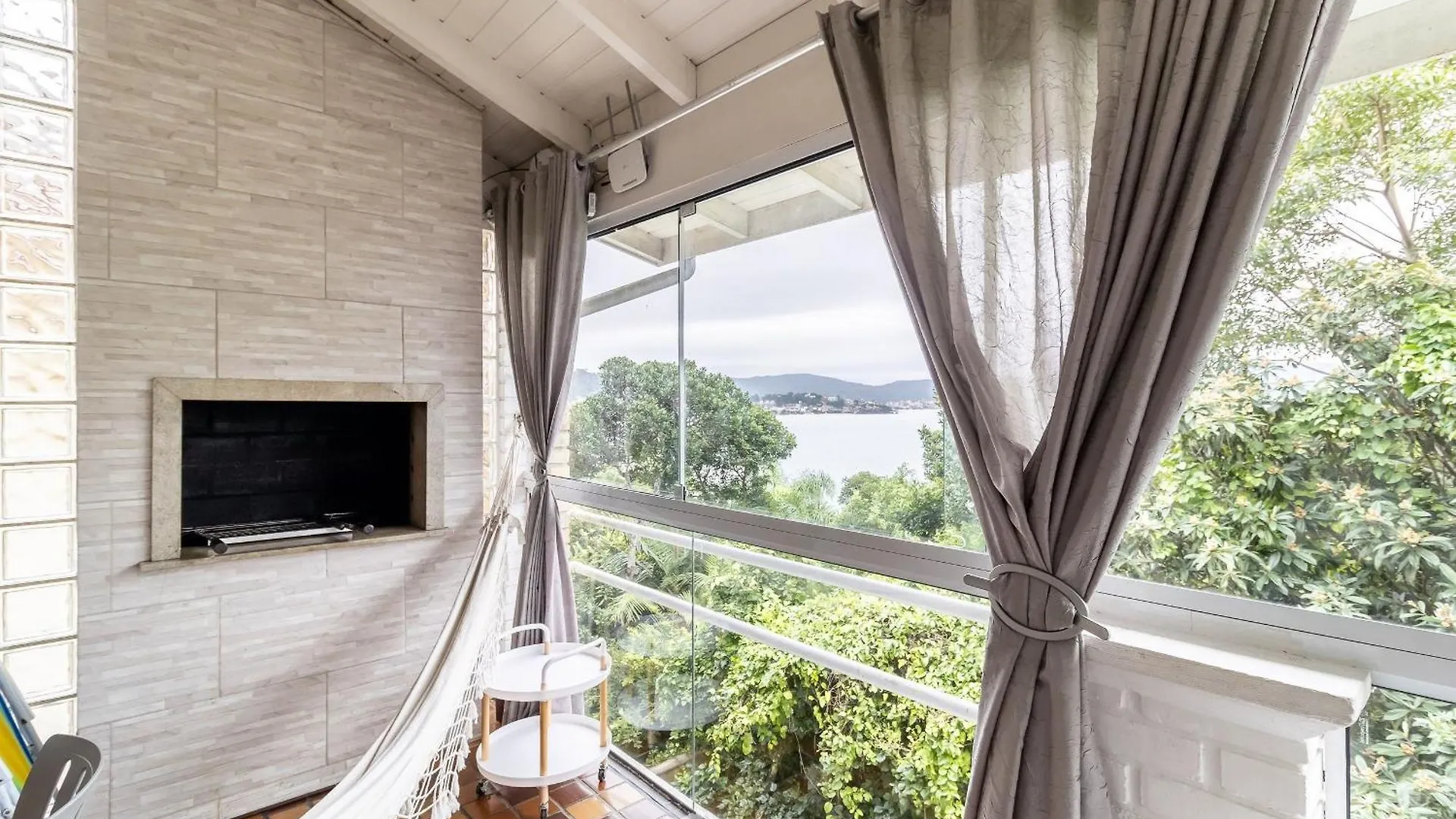 Sobrado Bela Vista C/Churrasq Em Bombinhas Ags0642 Apartman